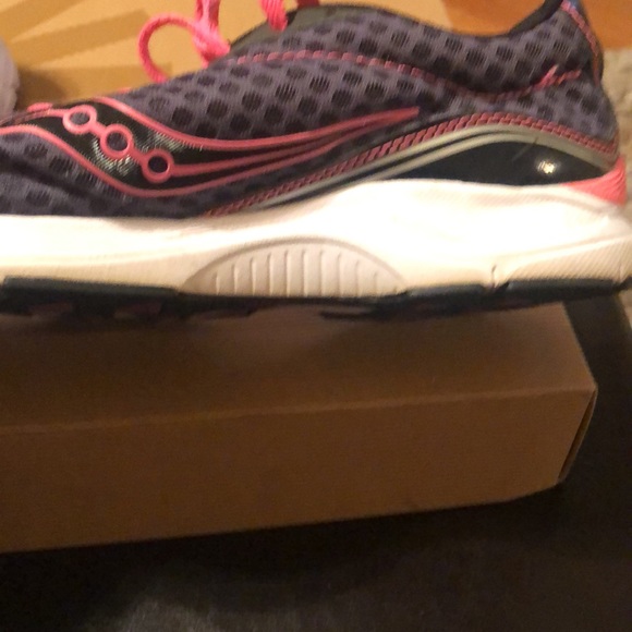 Saucony Spectrum - Picture 7 of 11